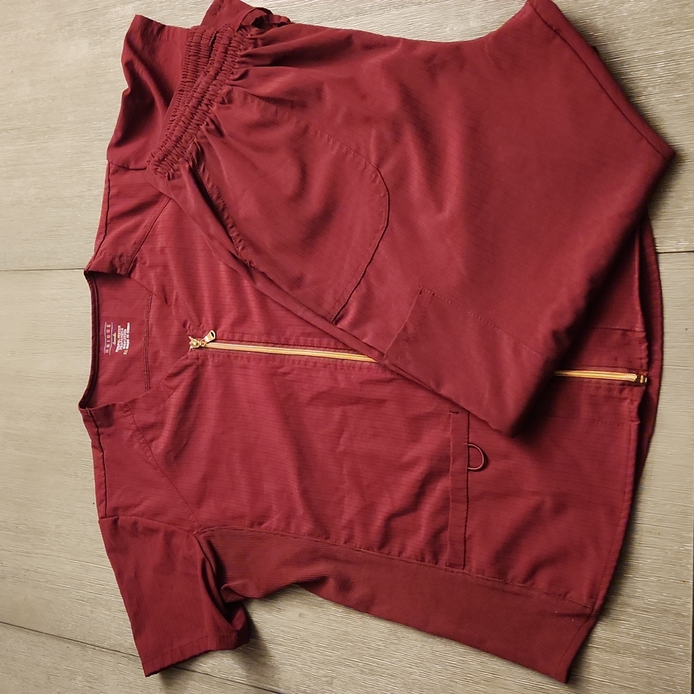 Unique Scrubs Set